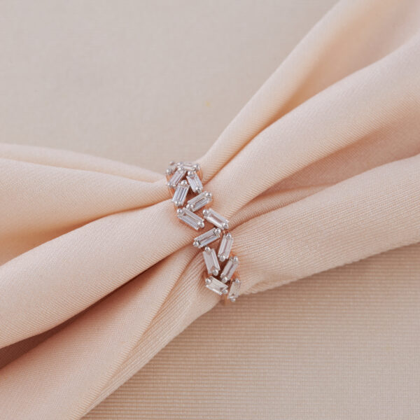 Baguette Illusion Ring