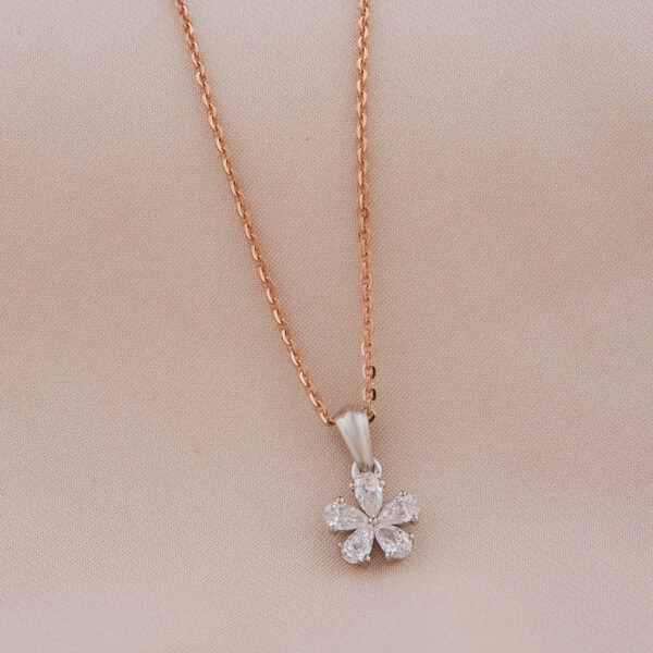 Blooming Radiance Pendant